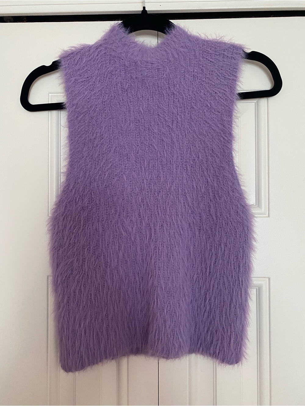 Zara Lavender Sleeveless Fuzzy Knit Turtleneck - Picture 4 of 6
